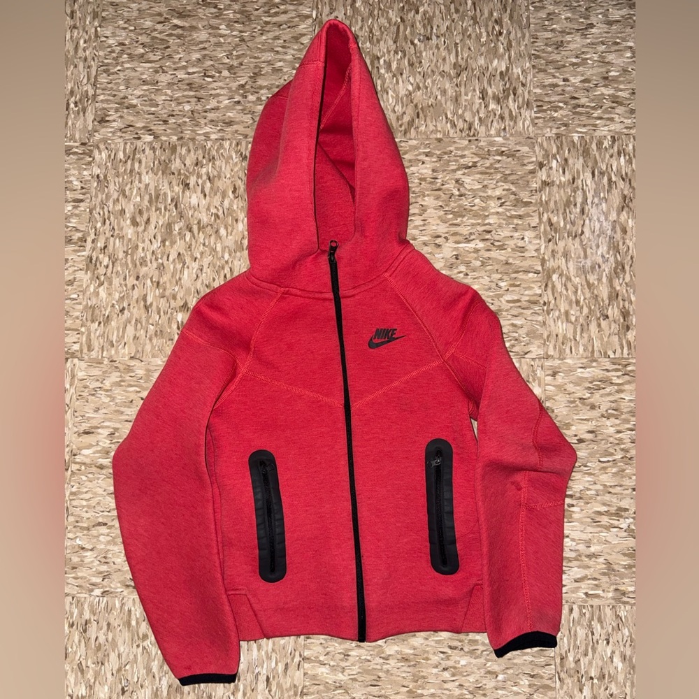 Nike Tech Set